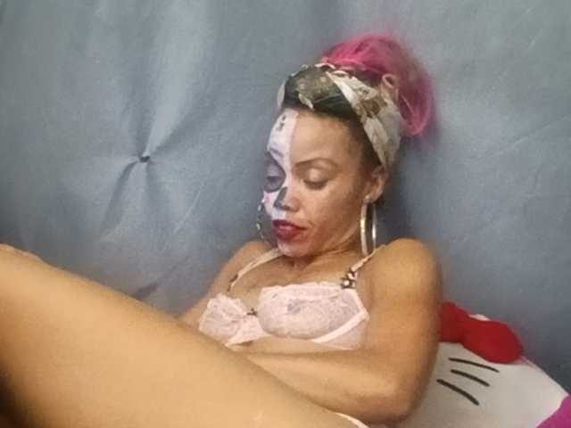 Dollyrose live cam