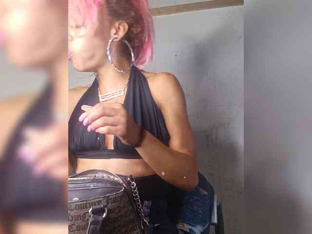 Dollyrose webcam