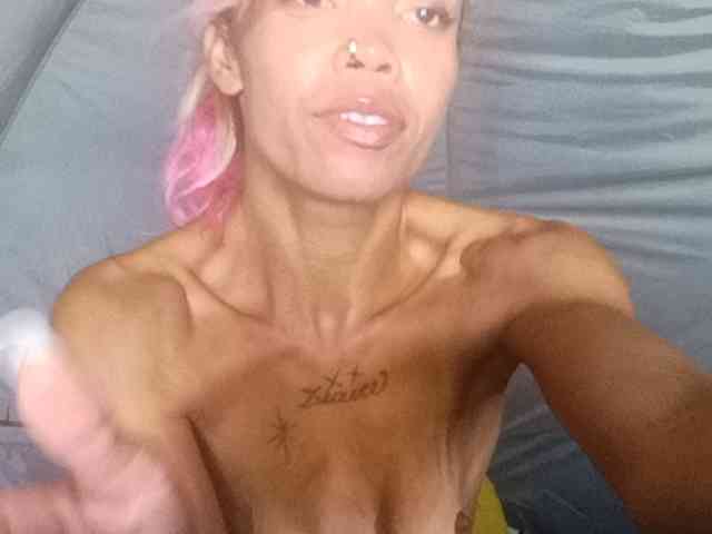 Dollyrose Live Webcam on BongaCams