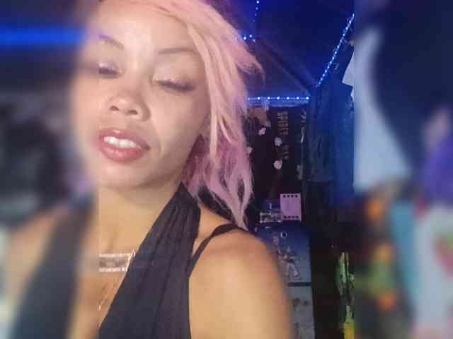 Dollyrose webcam