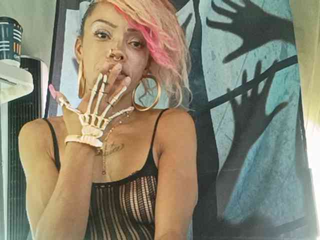 Dollyrose webcam
