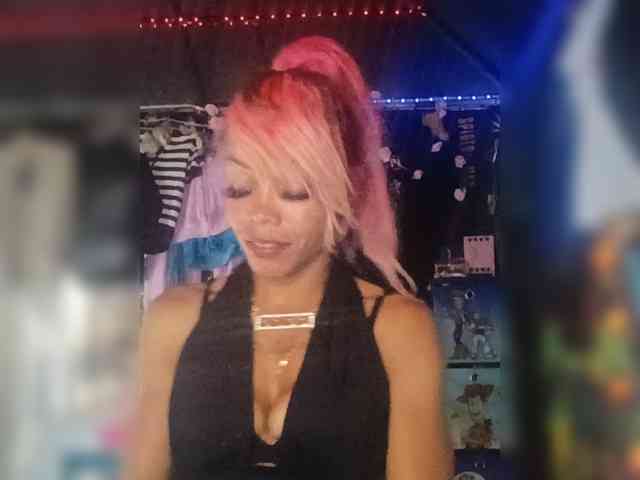 Dollyrose webcam