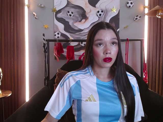 Rose-sexandfun live cam on BongaCams