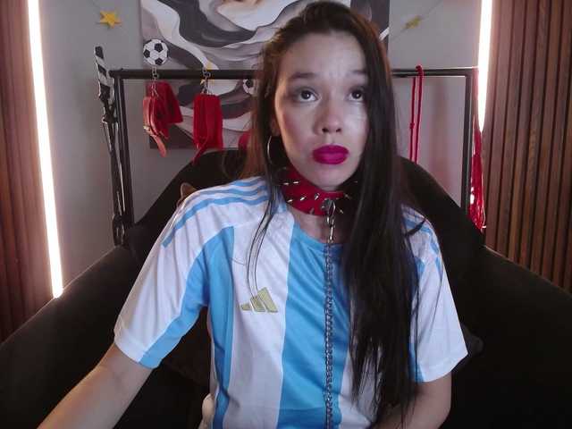 Rose-sexandfun live cam on BongaCams