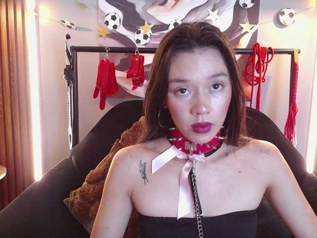 Rose-sexandfun live cam on BongaCams