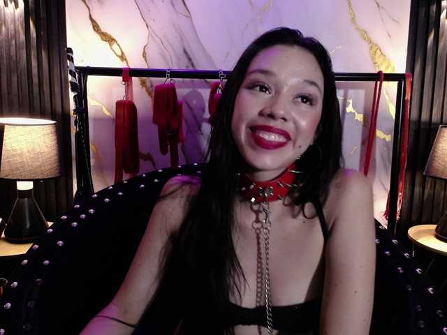 Rose-sexandfun live cam on BongaCams