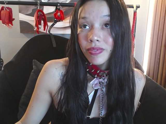 Rose-sexandfun live cam on BongaCams