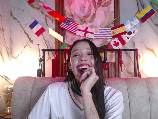 Rose-sexandfun live cam on BongaCams