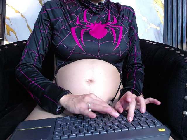 Rose-sexandfun live cam on BongaCams