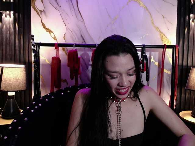 Rose-sexandfun live cam on BongaCams