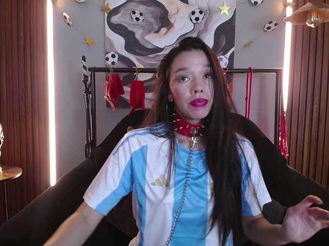 Rose-sexandfun live cam on BongaCams