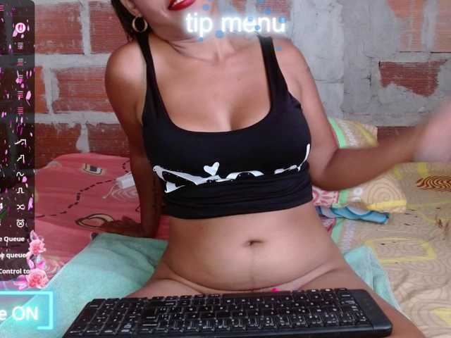 lucyfer-69 live cam on BongaCams