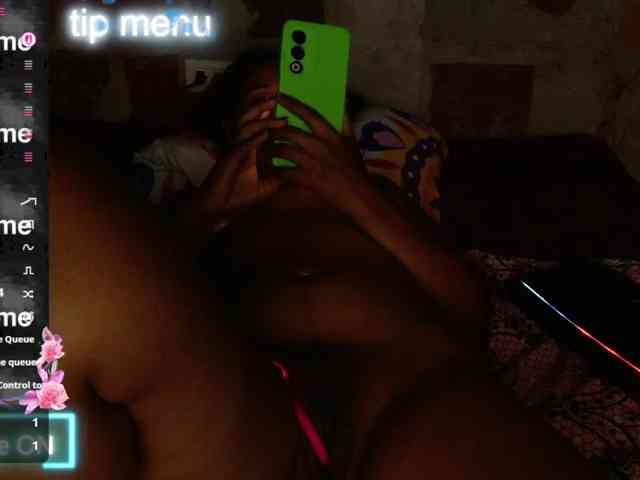 lucyfer-69 webcam