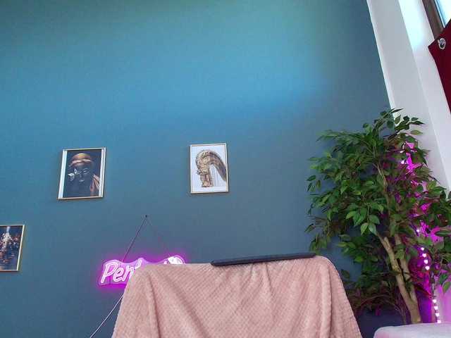 perfect-moans live cam on BongaCams