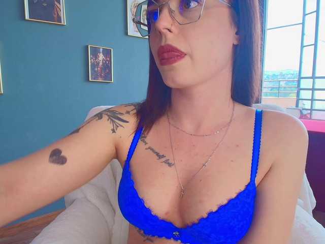 perfect-moans's BongaCams show and profile