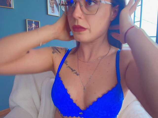 perfect-moans's BongaCams show and profile