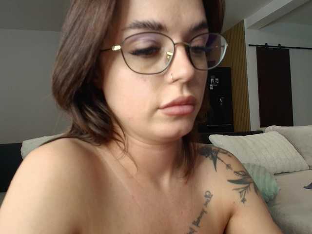 perfect-moans live cam on BongaCams