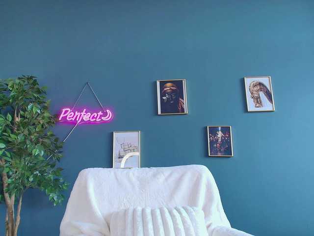 perfect-moans's BongaCams show and profile