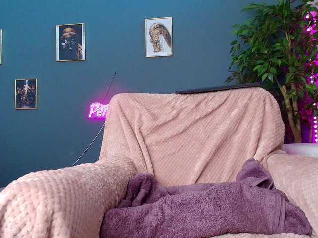 perfect-moans live cam on BongaCams