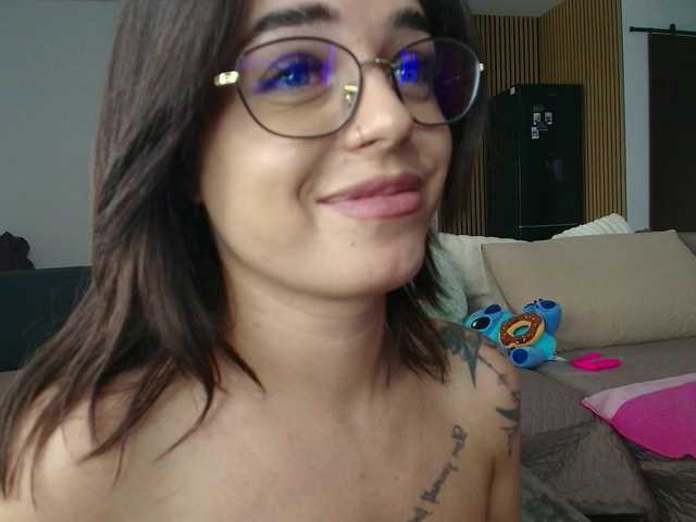 perfect-moans live cam on BongaCams