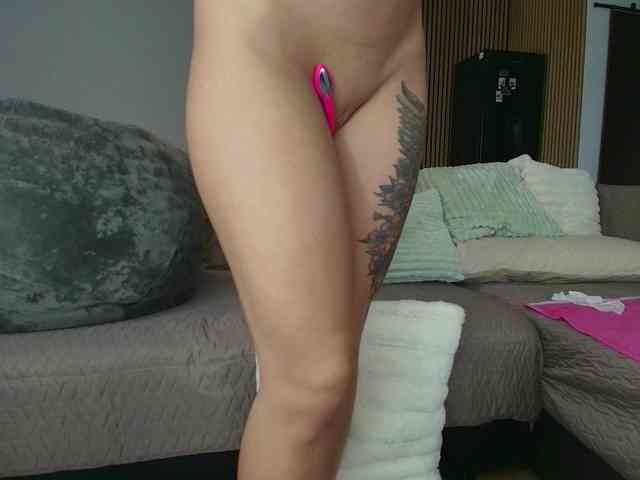 perfect-moans Live Webcam on BongaCams