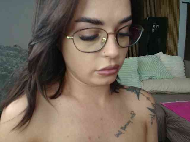 perfect-moans Live Webcam on BongaCams