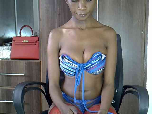 hornyebony webcam