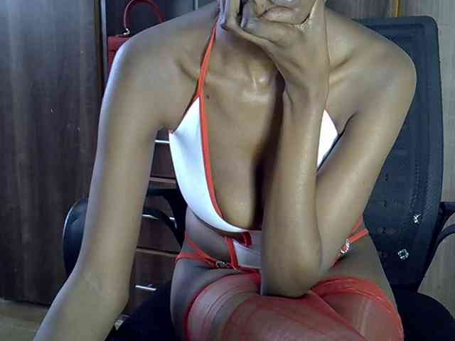 hornyebony webcam