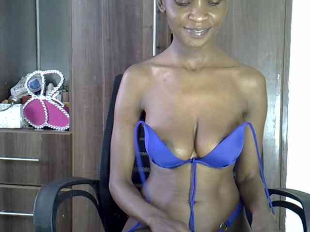 hornyebony webcam