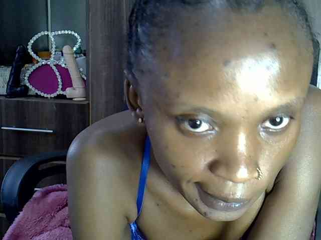 hornyebony webcam