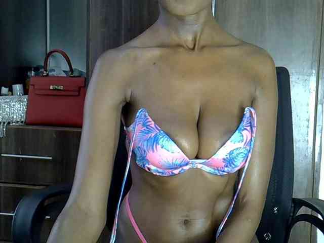 hornyebony
