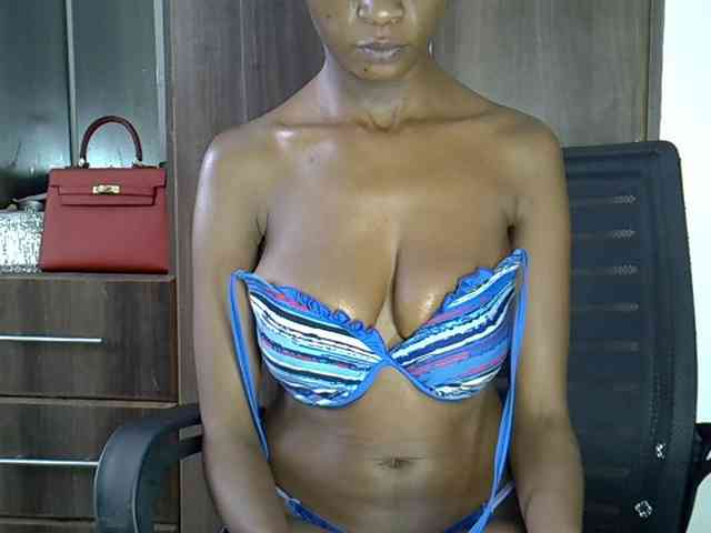 hornyebony webcam