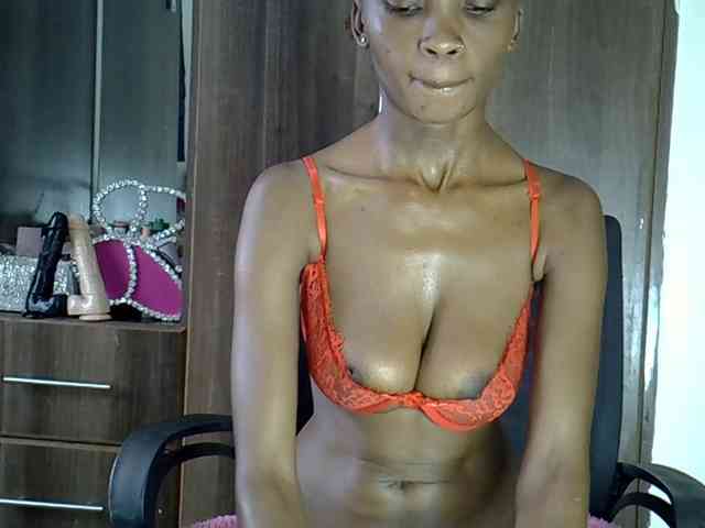hornyebony webcam