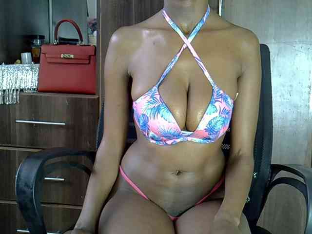 hornyebony