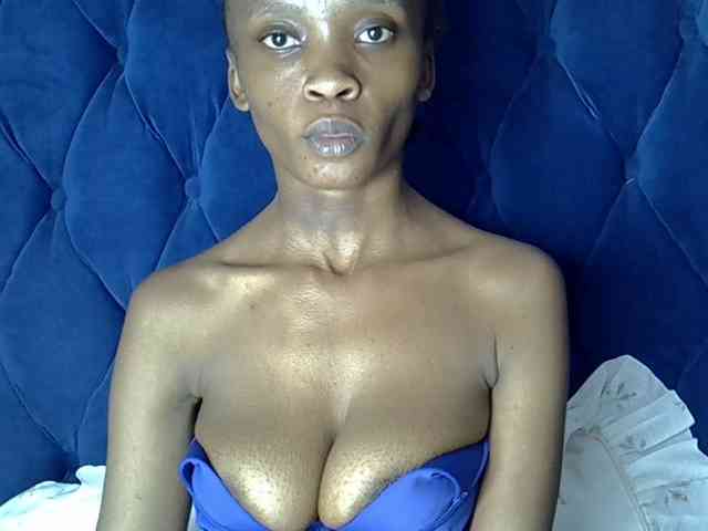hornyebony webcam