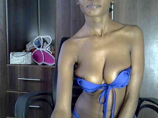 hornyebony webcam
