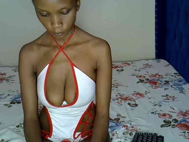 hornyebony