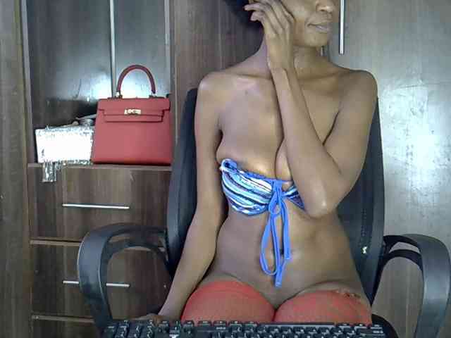 hornyebony webcam
