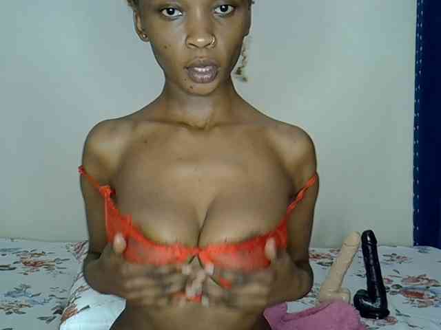 hornyebony webcam