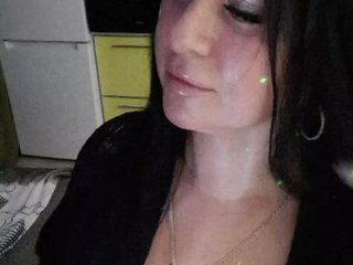 Nikoletta25