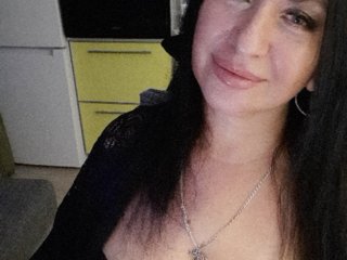 Nikoletta25
