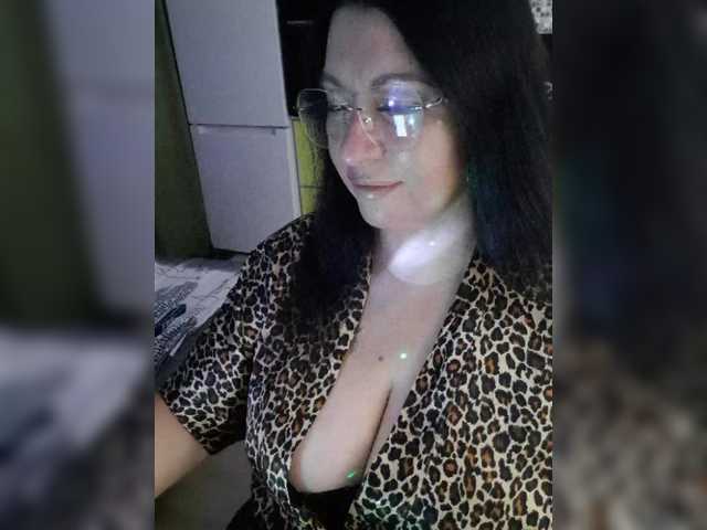 Nikoletta25 live cam on BongaCams