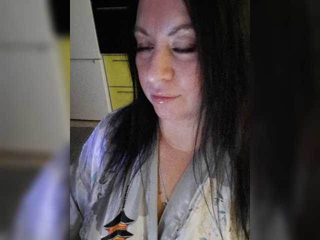 Nikoletta25, en vivo ahora en BongaCams