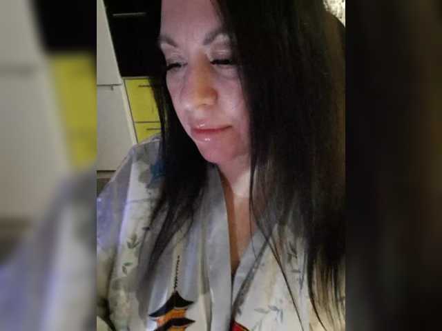 Nikoletta25, en directo ahora en BongaCams