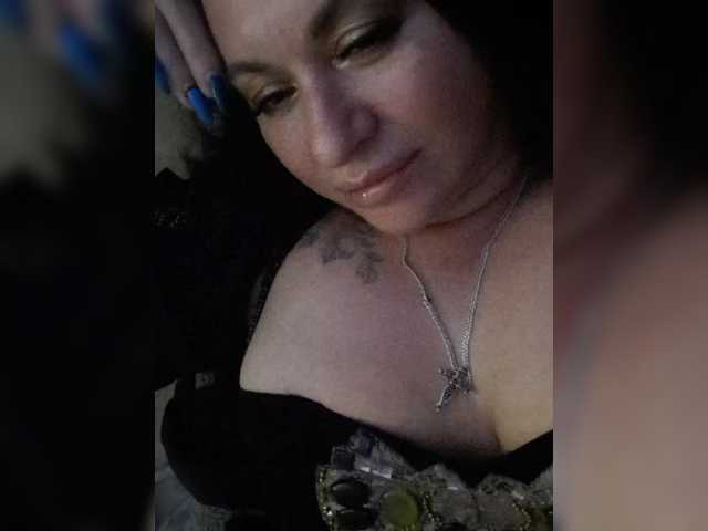 Nikoletta25, en vivo ahora en BongaCams