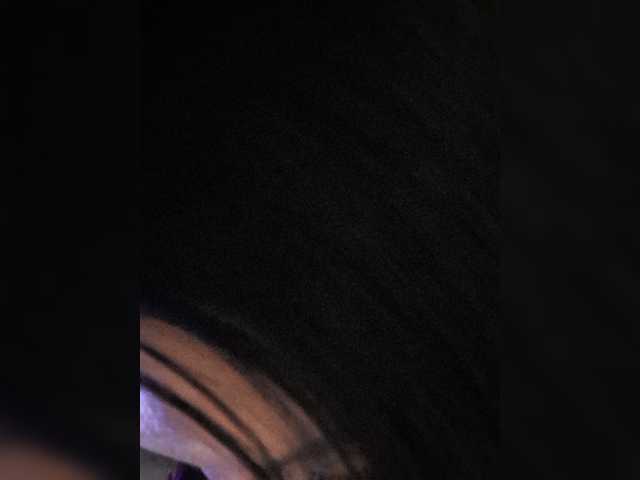 Nikoletta25 live cam on BongaCams