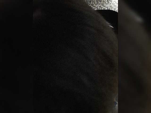 Nikoletta25