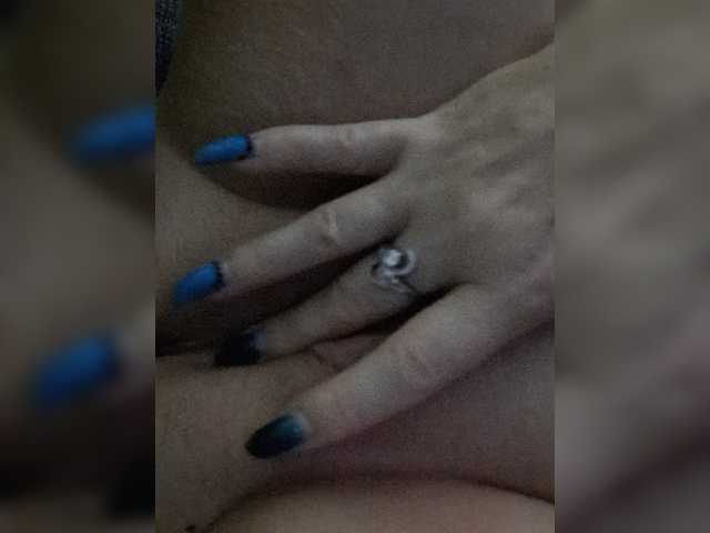 Nikoletta25, en directo ahora en BongaCams
