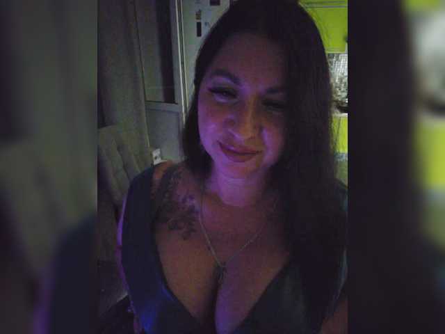Nikoletta25