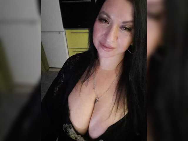 Nikoletta25, en vivo ahora en BongaCams